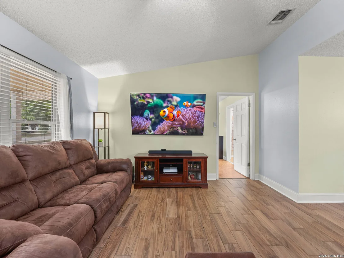 Photo of 118 CYPRESS FALLS DR