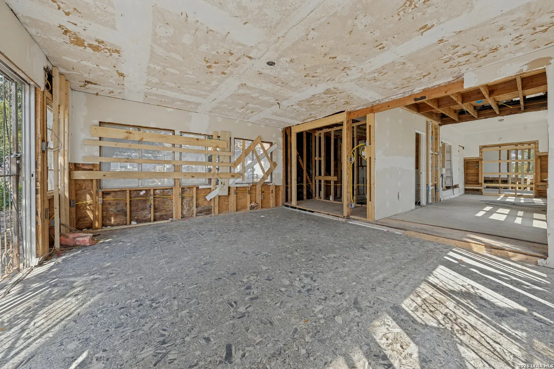 Photo of 344 Belmont