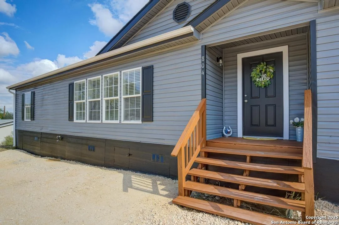Photo of 804 County Road 4511