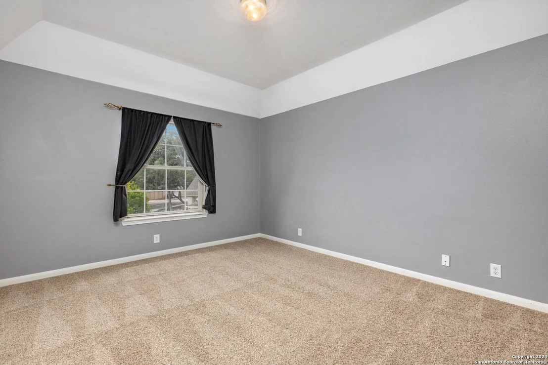 Photo of 14018 POSSUM TREE RD