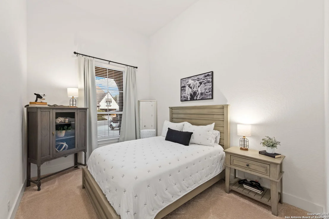 Photo of 8615 Shady Gate