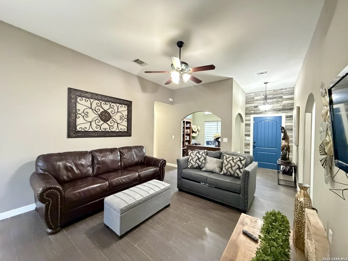 Photo of 227 Paso Caballero