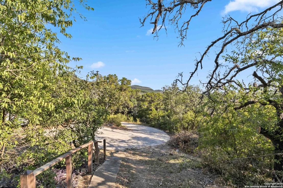 Photo of 18545 BANDERA RD