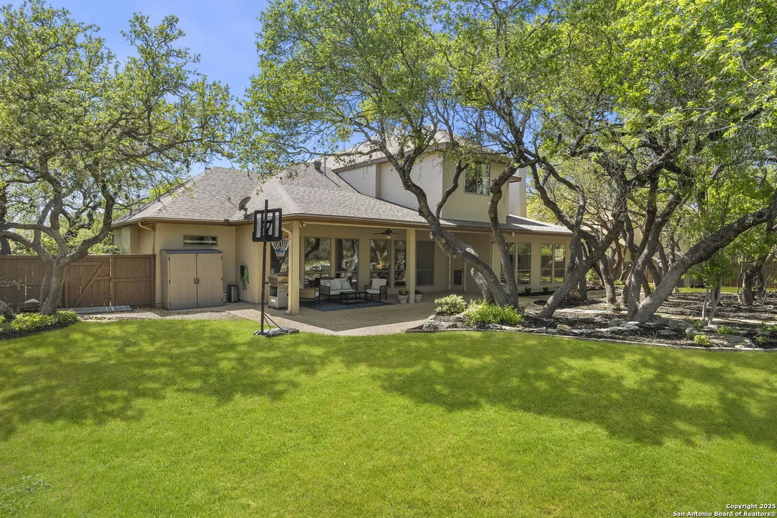 Photo of 915 Foxton