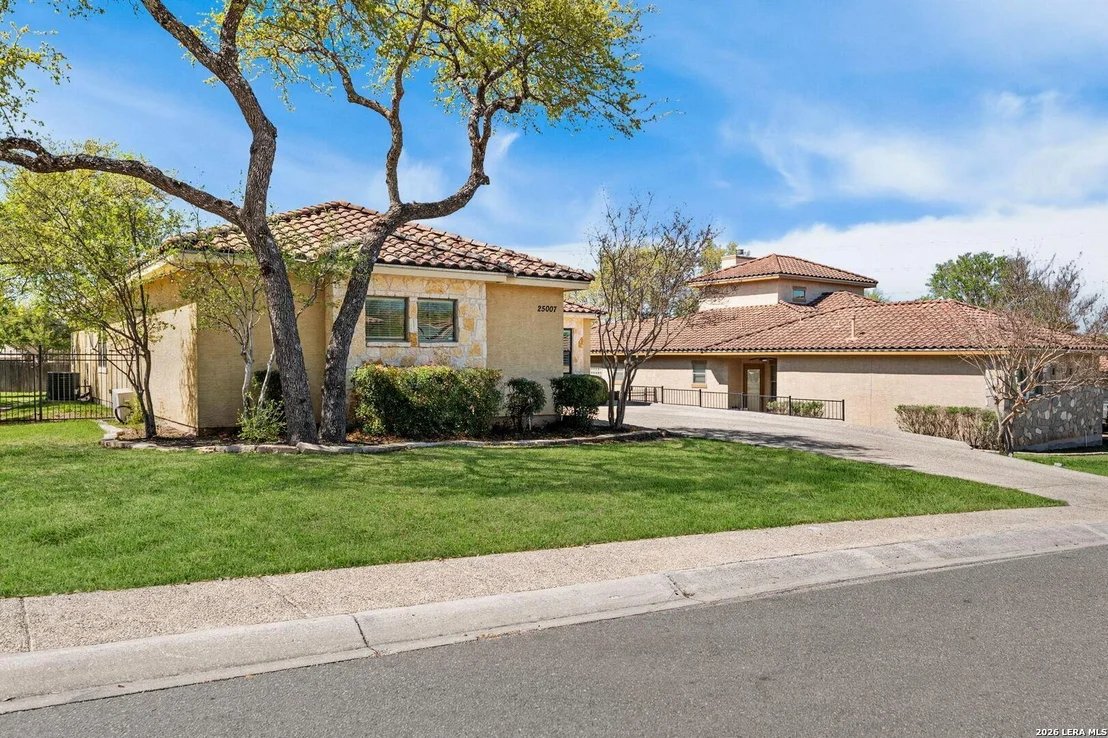 Photo of 25007 Estancia