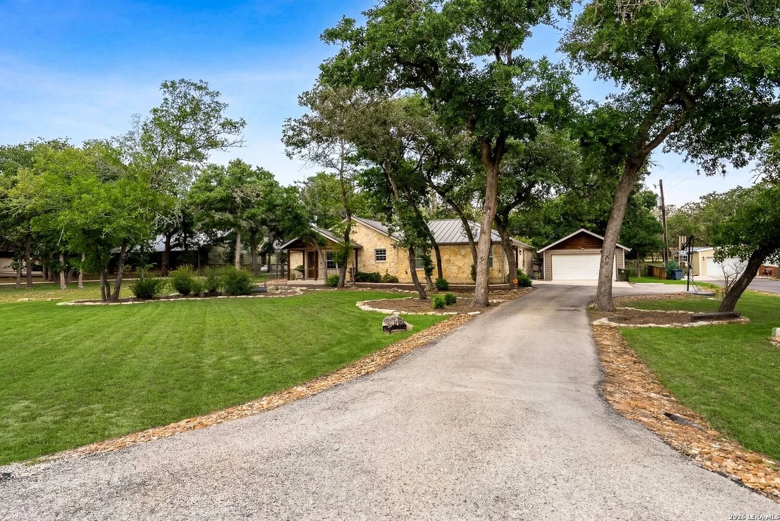 Photo of 552 Jacobs Ln