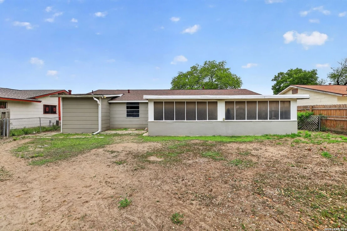 Photo of 7410 BROOK VALLEY DR