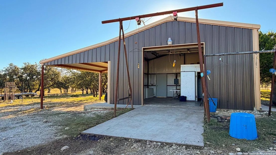 Photo of 1950 Tolles Rd