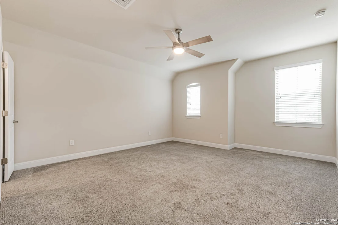 Photo of 17419 Hillsedge