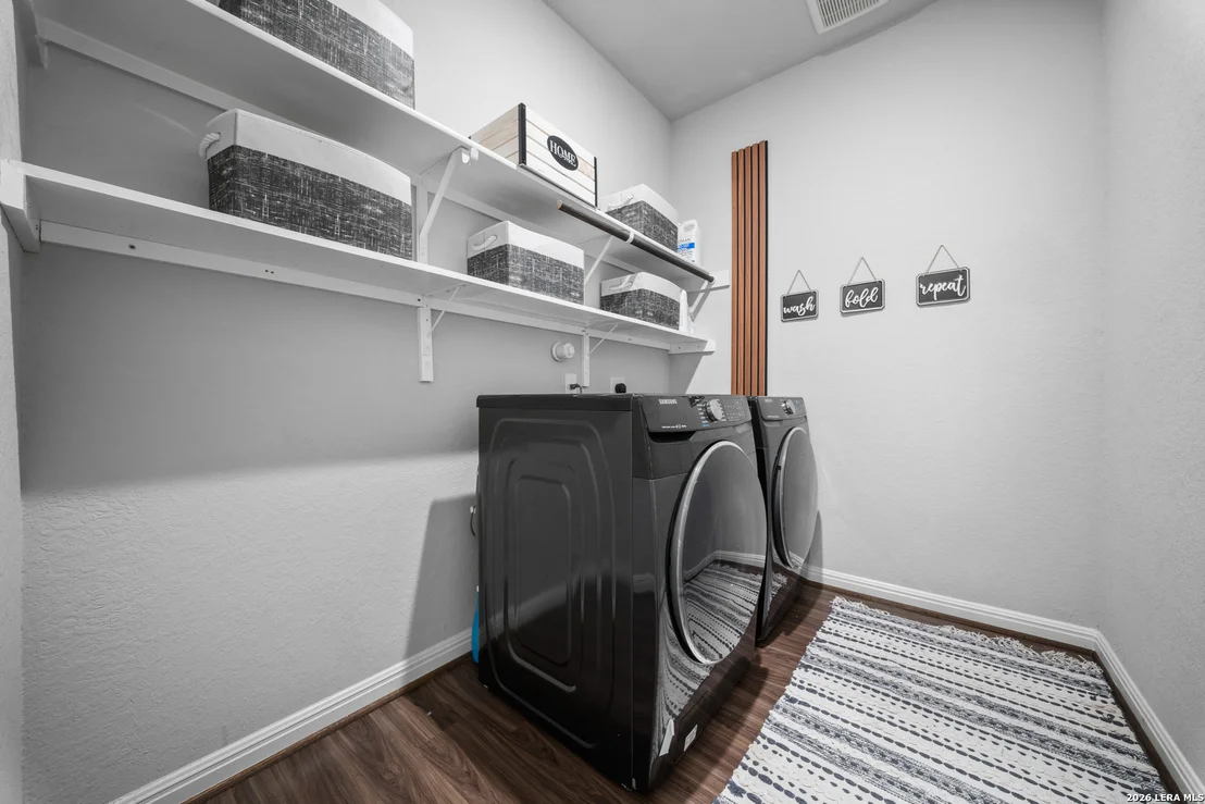 Photo of 9543 Garrison
