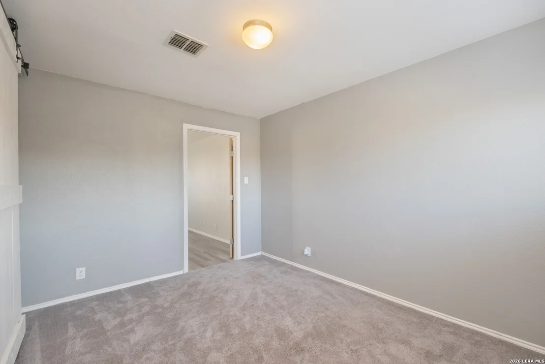 Photo of 24703 Maple Crest