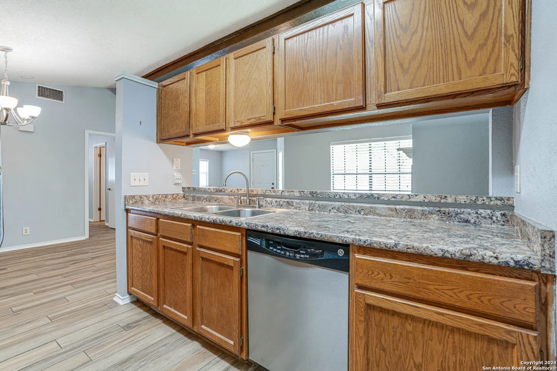 Photo of 2251 REGENCY PT