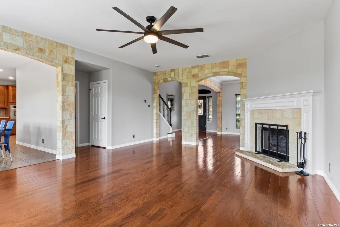 Photo of 8206 VALLEY WL