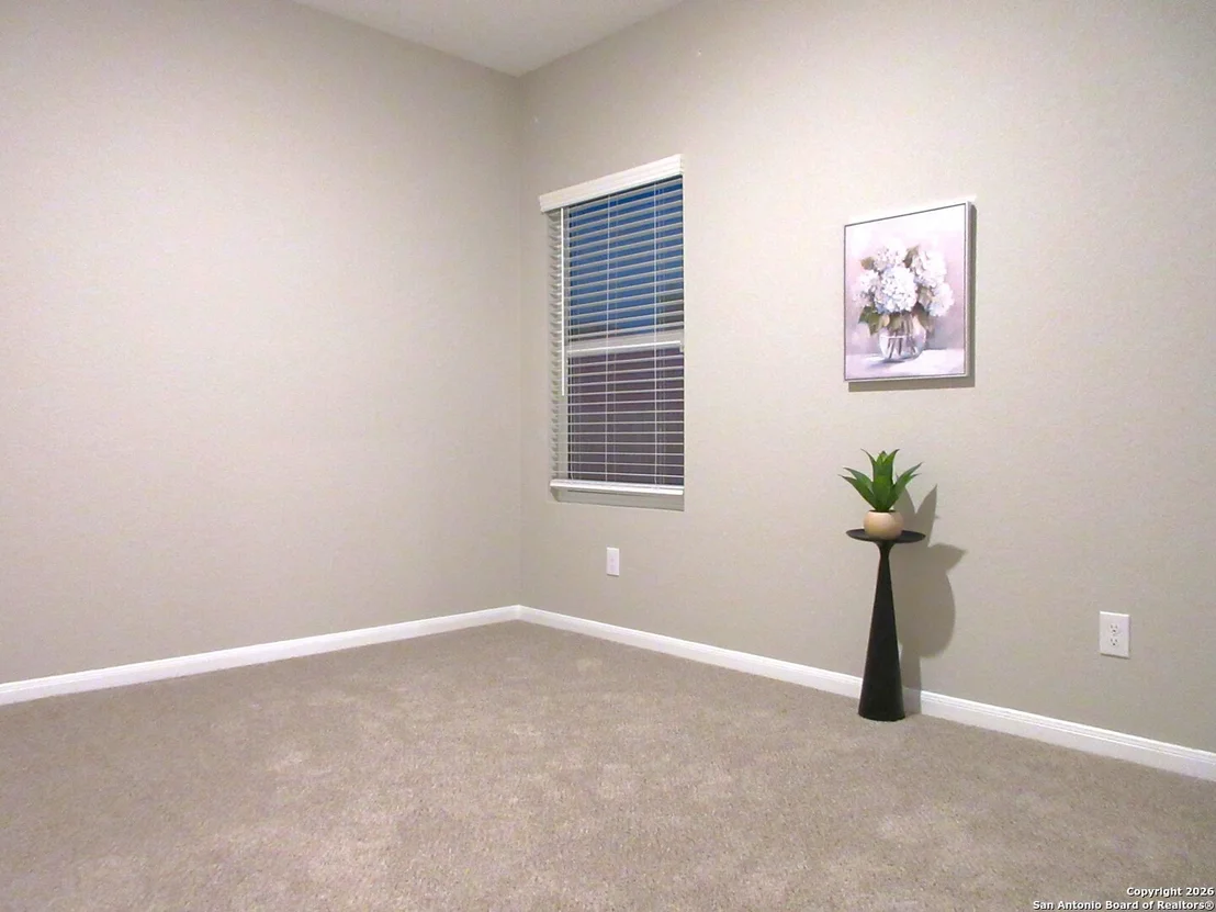 Photo of 6058 Cerulean