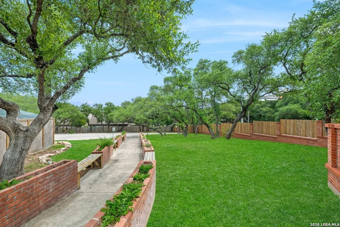 Photo of 11902 RUSTIC LN