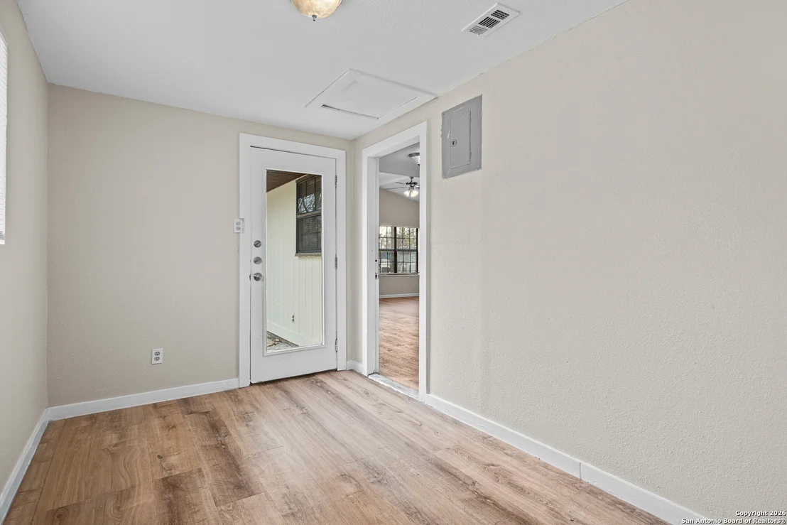 Photo of 9557 Green Valley