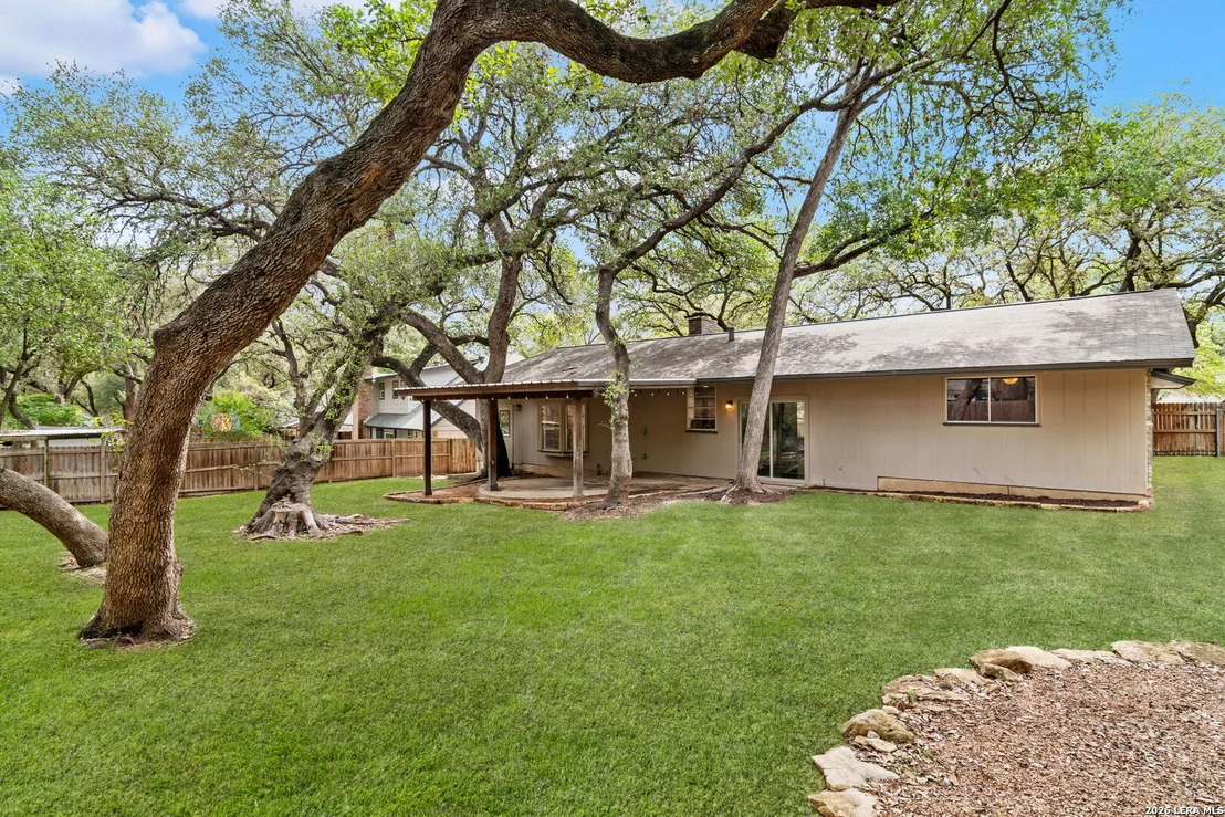 Photo of 3023 COLONY DR