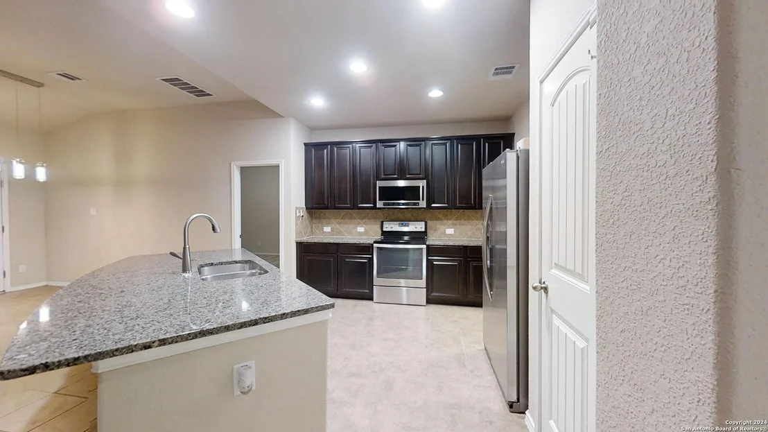 Photo of 10134 RUSH CYN