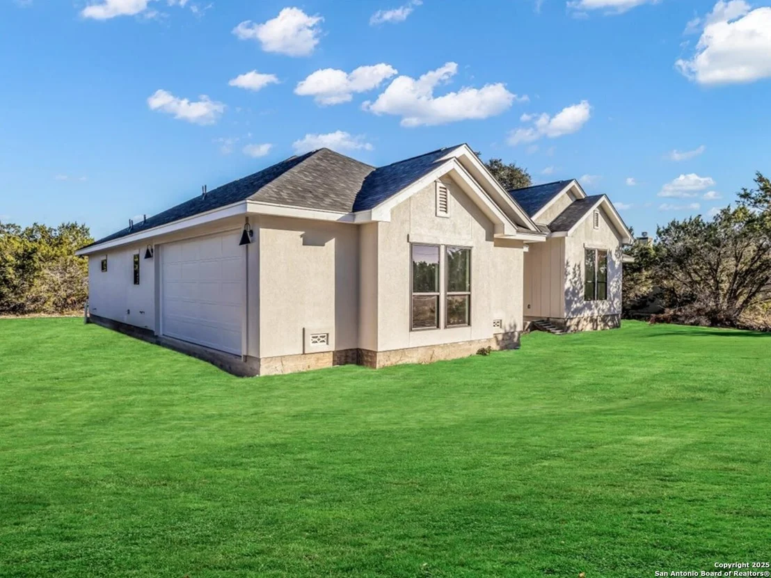 Photo of 241 Toucan Drive