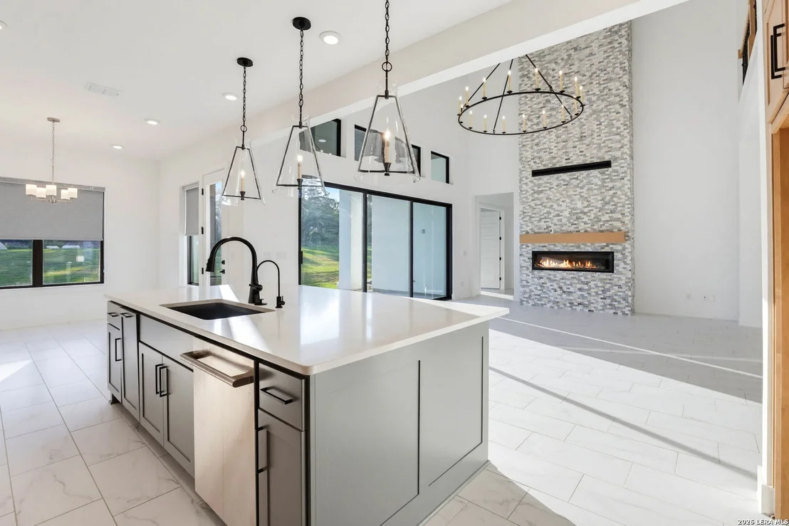 Photo of 27815 Arrowsmith