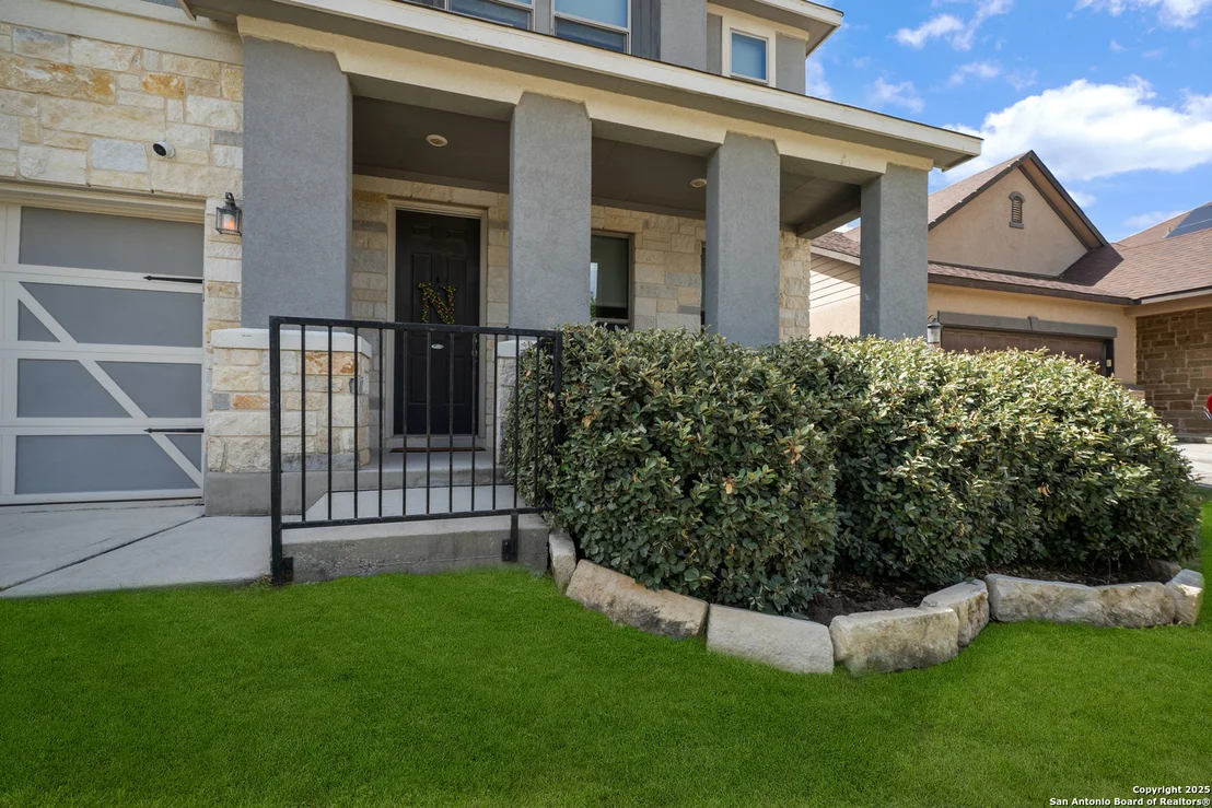 Photo of 4435 Sebastian Oak