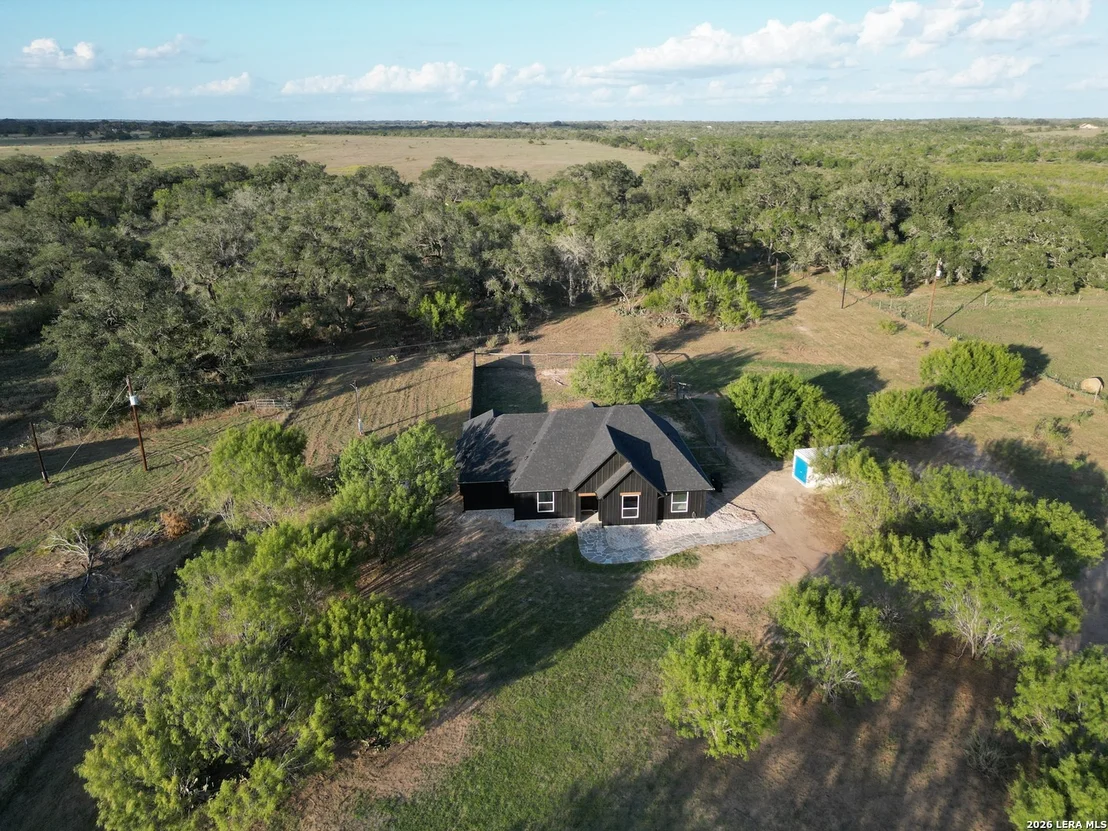 Photo of 2525 TOMBLIN RD