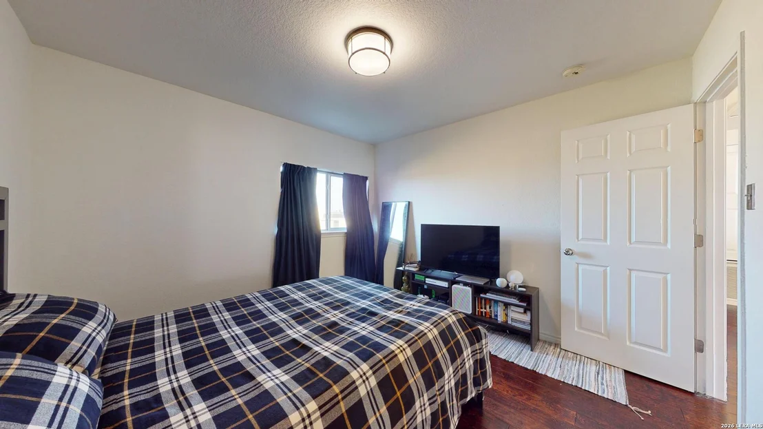 Photo of 147 WOODSTONE LOOP