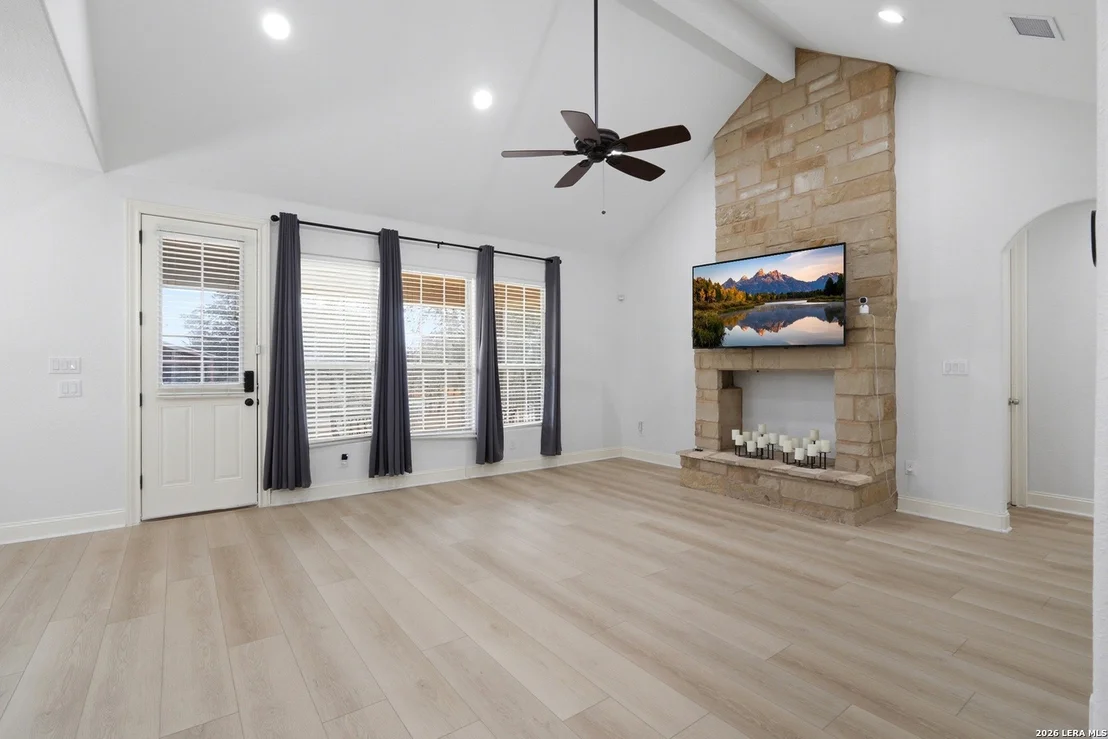 Photo of 11419 Baxtershire