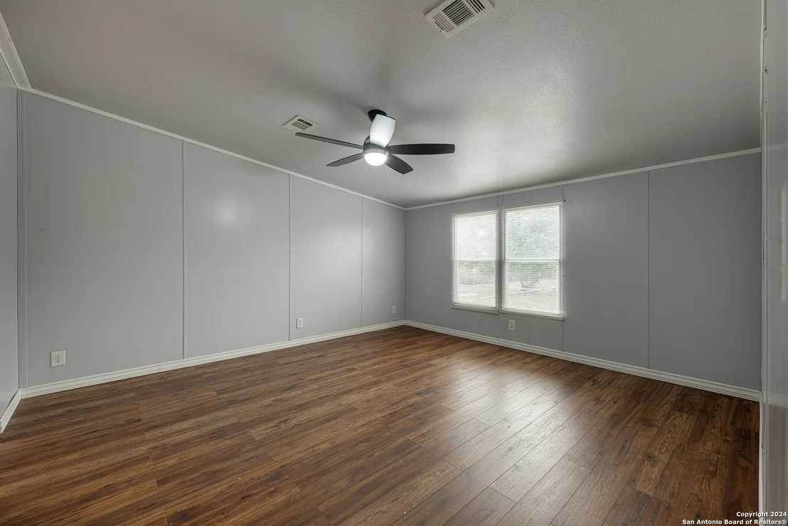 Photo of 114 County Road 5604
