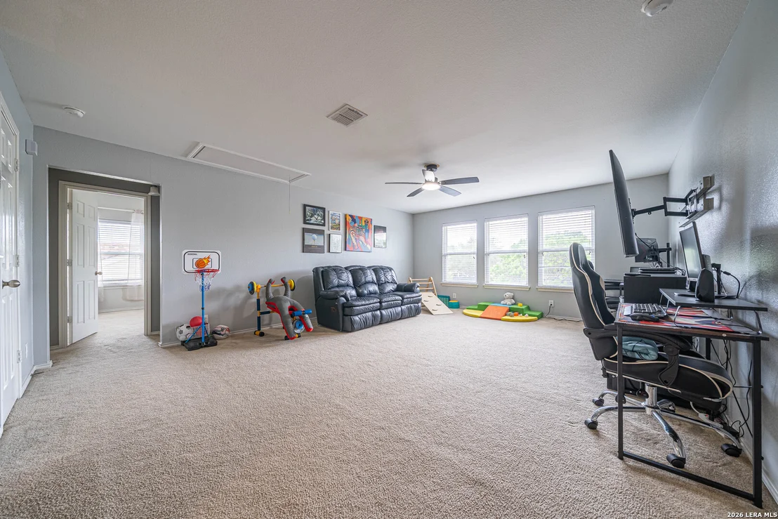 Photo of 206 OLYMPIC DR