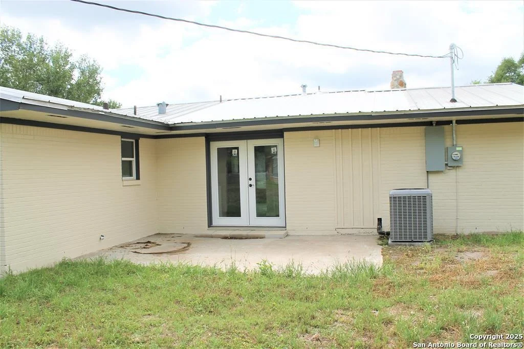 Photo of 1411 Wren Lane