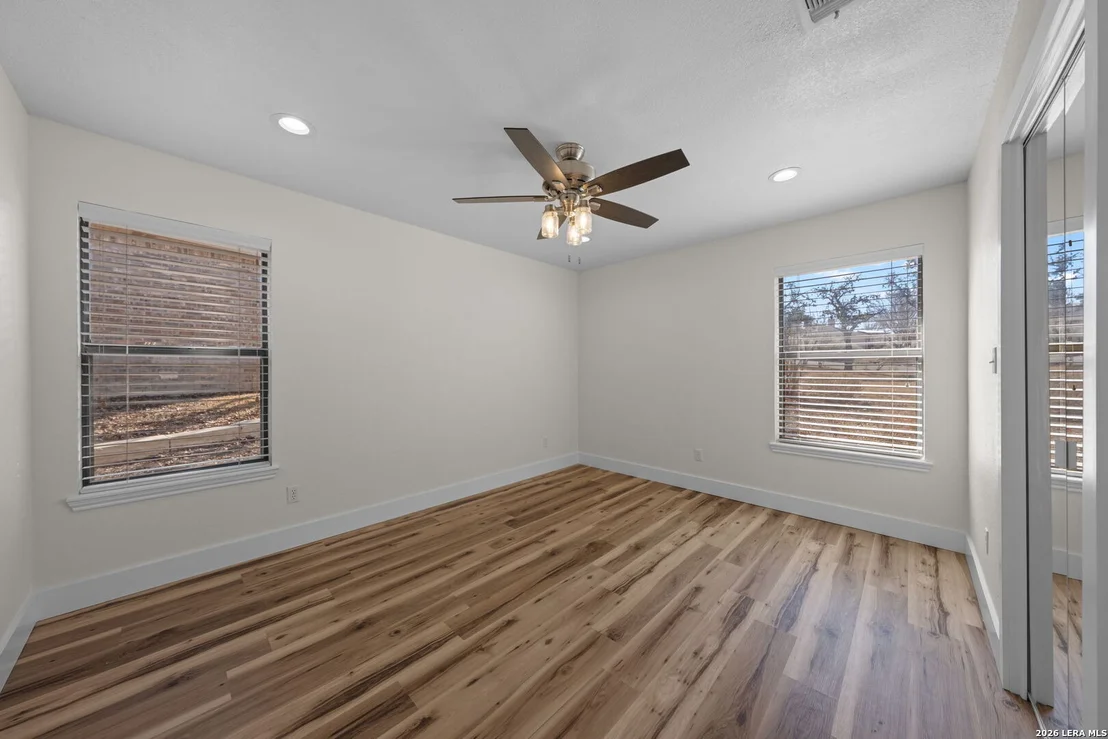 Photo of 100 Riverhill Blvd