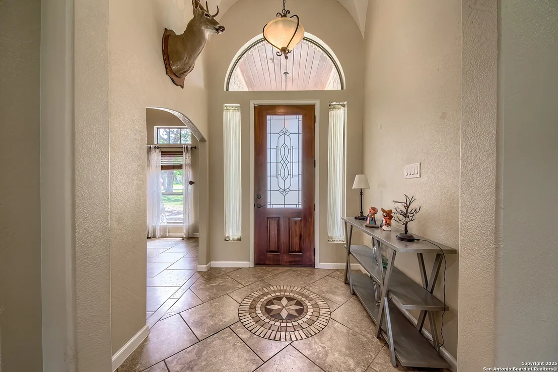 Photo of 141 Circle Six
