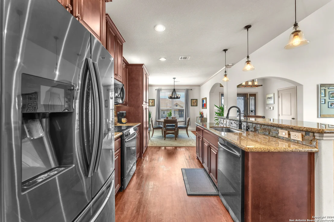 Photo of 714 Abbott Rdg