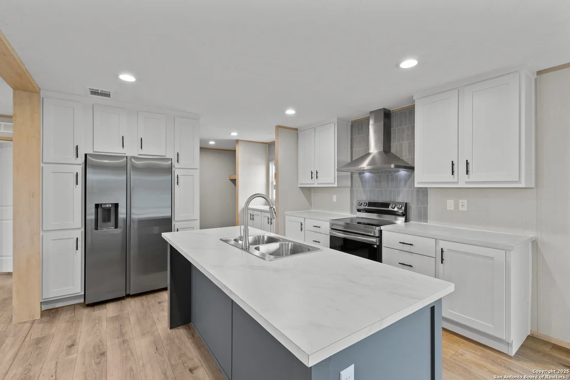 Photo of 2284 Stevens Rd