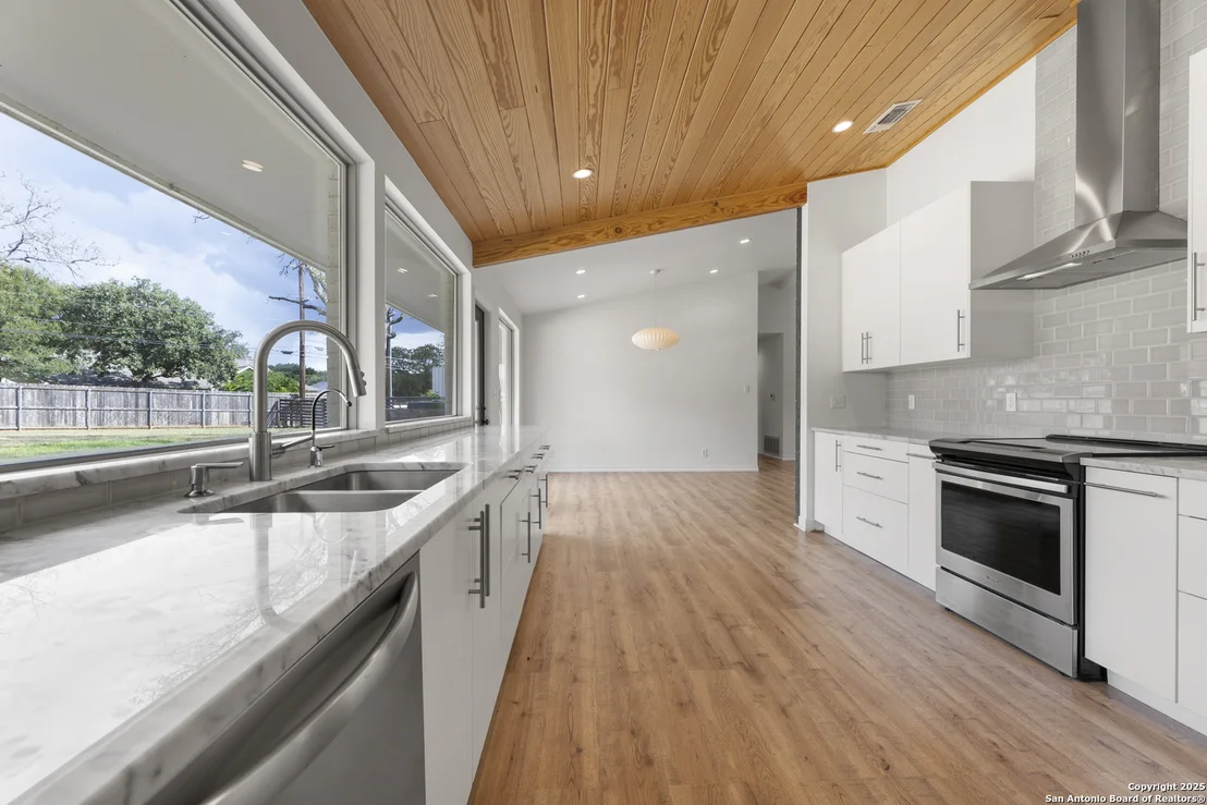 Photo of 126 ridgewood