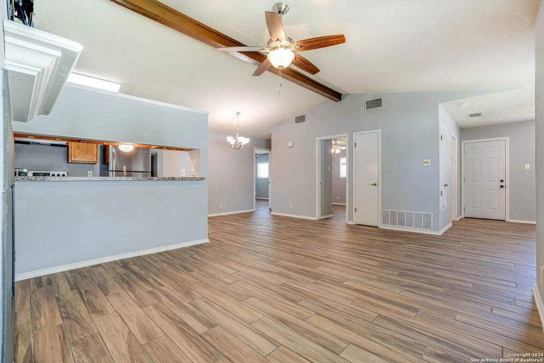 Photo of 2251 REGENCY PT