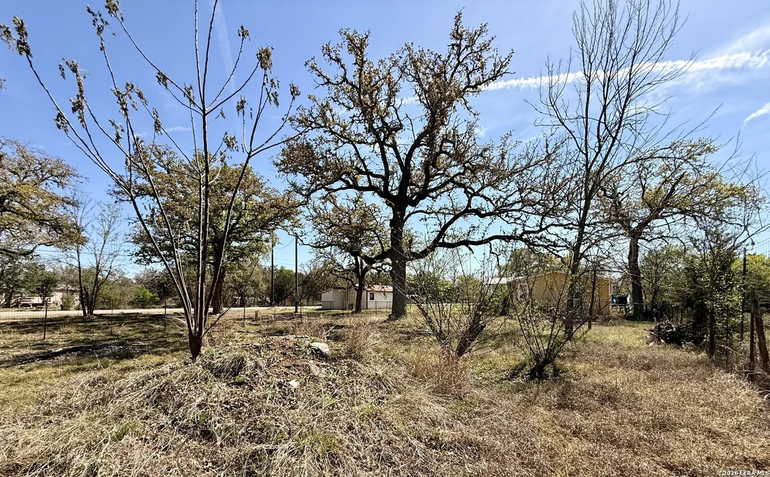 Photo of 721 Oak Dr