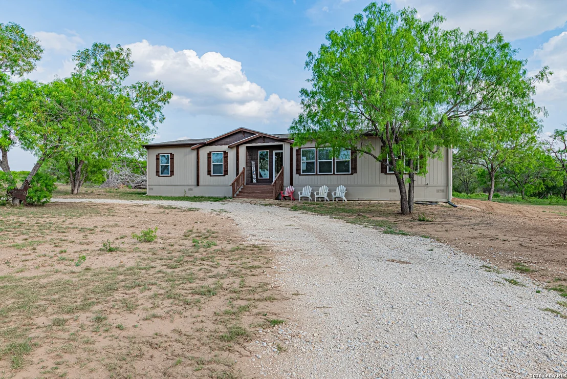 Photo of 819 County Road 356