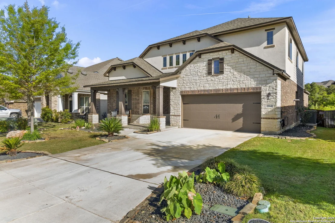 Photo of 28968 Windlesham Way
