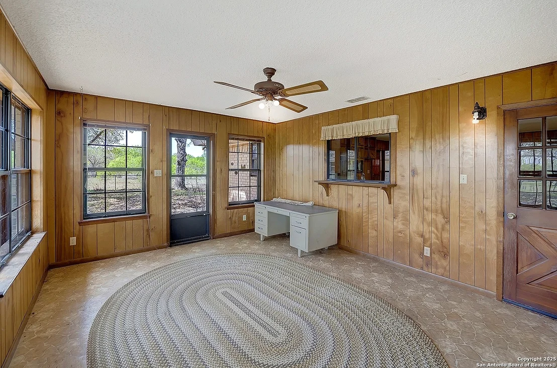 Photo of 1212 County Road 337