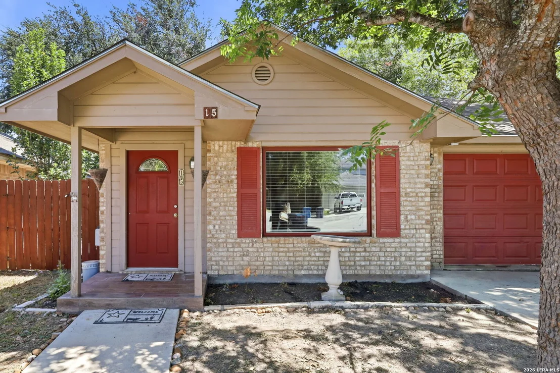 Photo of 15 SHADOW CIR