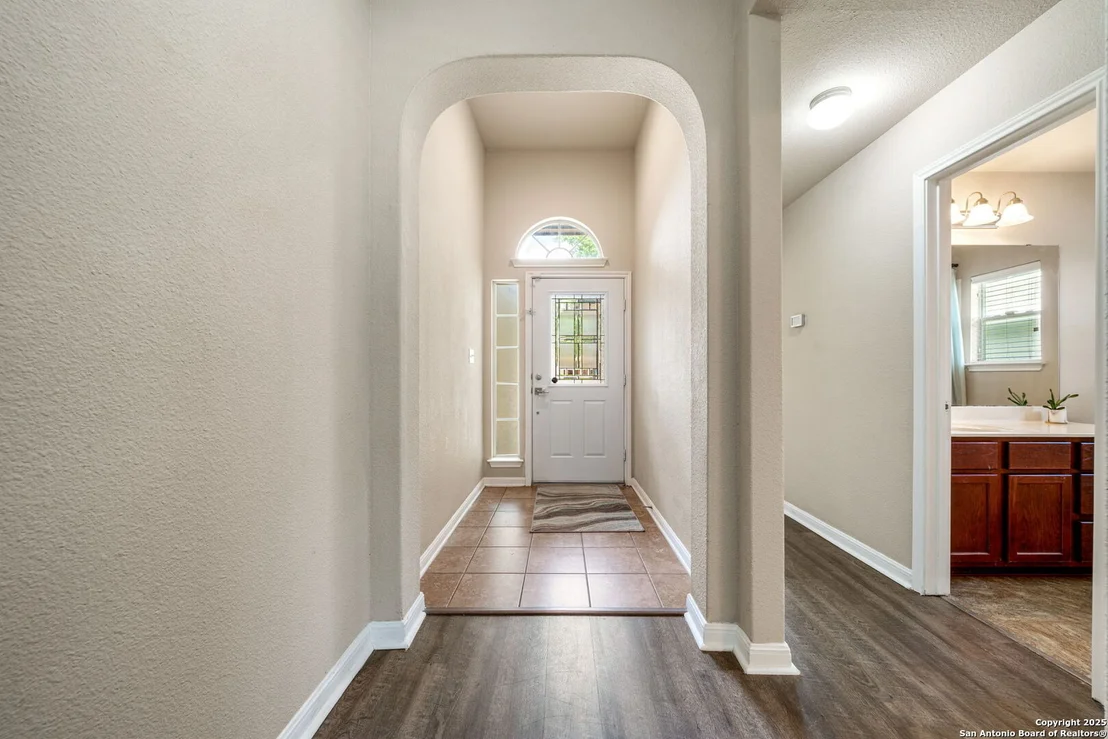 Photo of 8434 Blackstone
