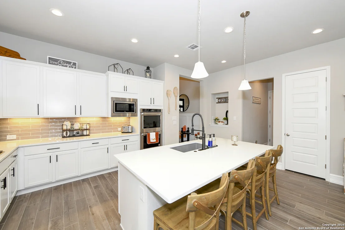 Photo of 1114 TAUBENFELD
