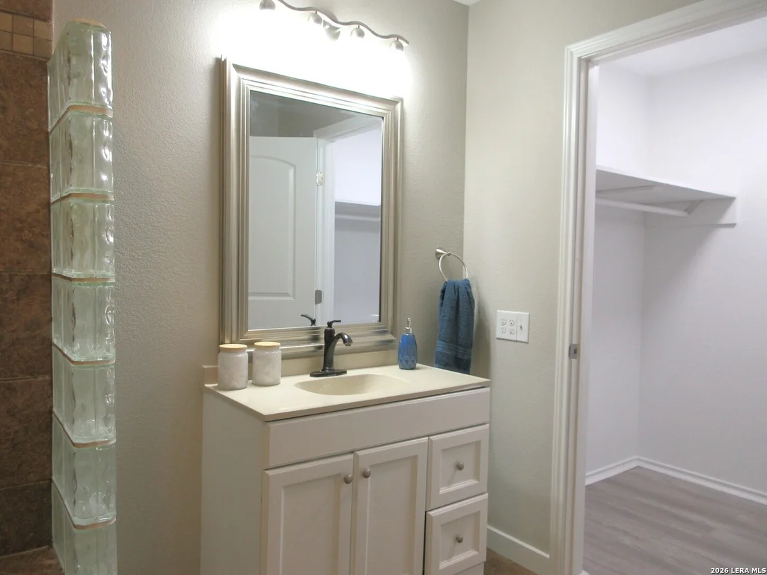 Photo of 301 Mockingbird