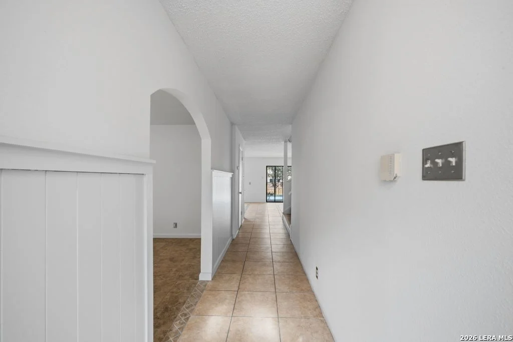 Photo of 1019 ARROWHEAD TRL