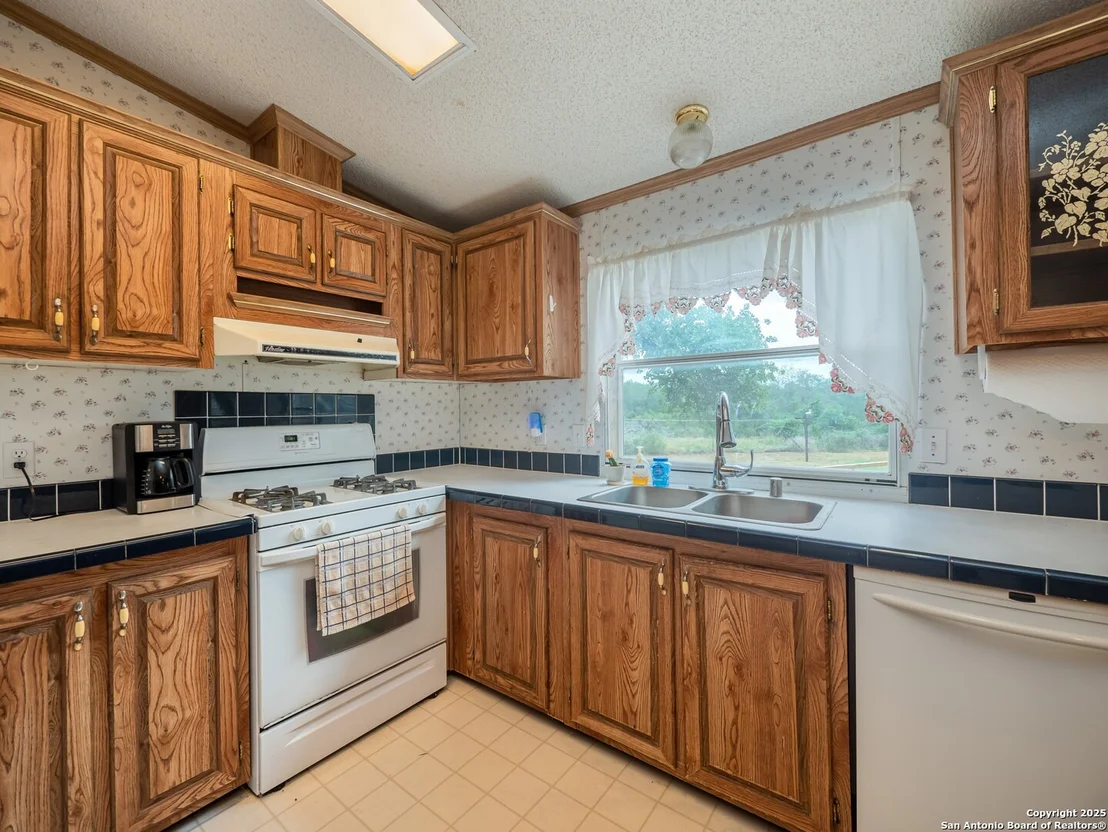 Photo of 141 County Road 786
