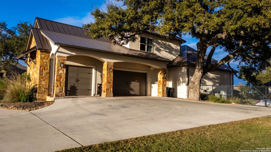 Photo of 1190 Sapling Spring