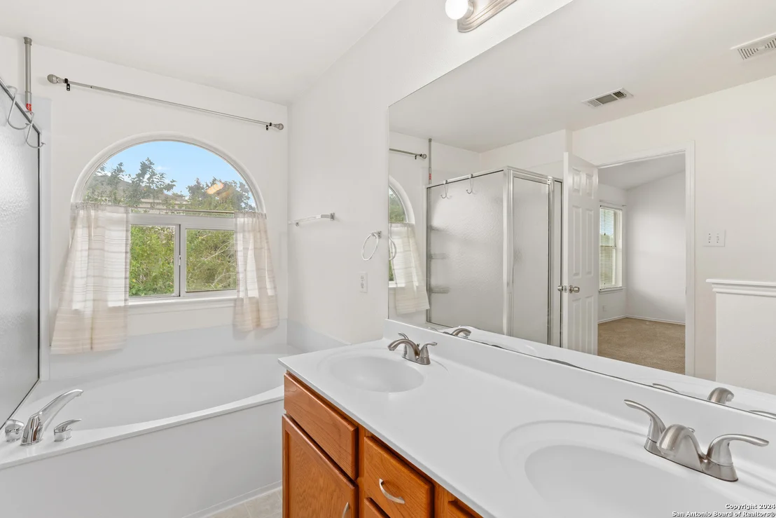 Photo of 2934 ENCINO ROBLES