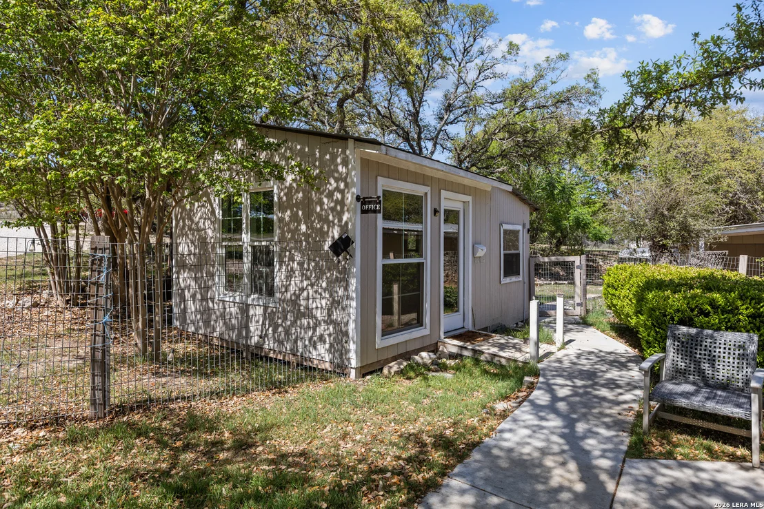Photo of 130 SCENIC VIEW DR